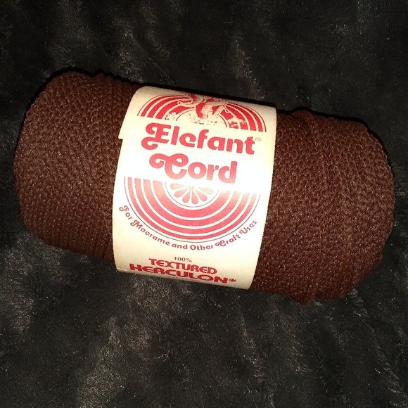 Macrame Yarn Vintage Brown Elefant Cord 100% Textured Herculon 100 yds skein 6mm - Picture 7 of 12